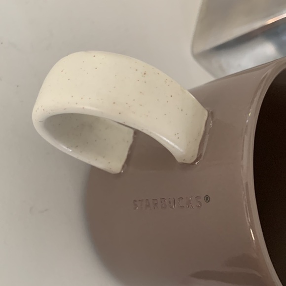 Starbucks 2017 Limited 'Speak Your Kind' Mug brown gold - Picture 8 of 9